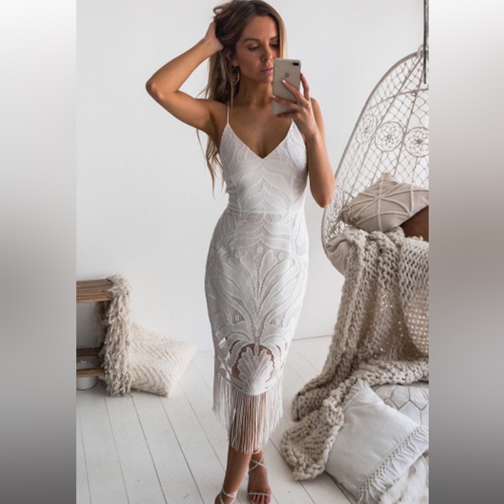 White Lace Backless Dress
